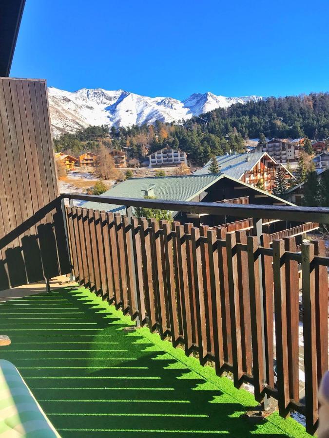 Auron Montain View Apartment ภายนอก รูปภาพ